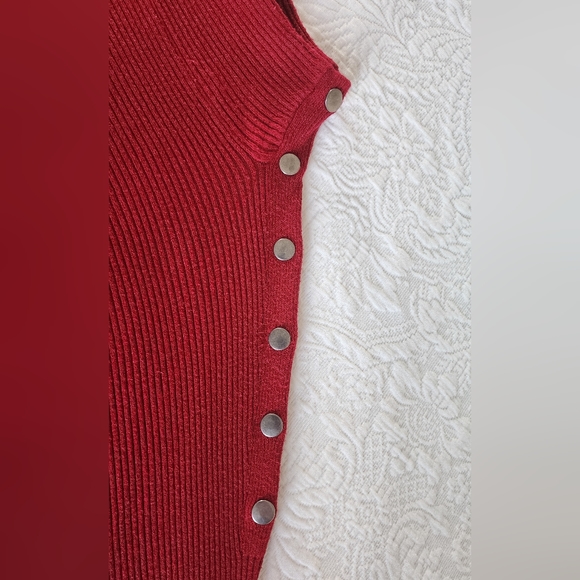 Tahari Sweater | Woman's Large | red - Picture 4 of 7